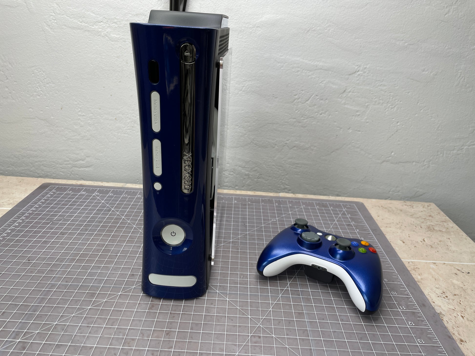 Xbox 360 - Customized - Black and Blue image 6