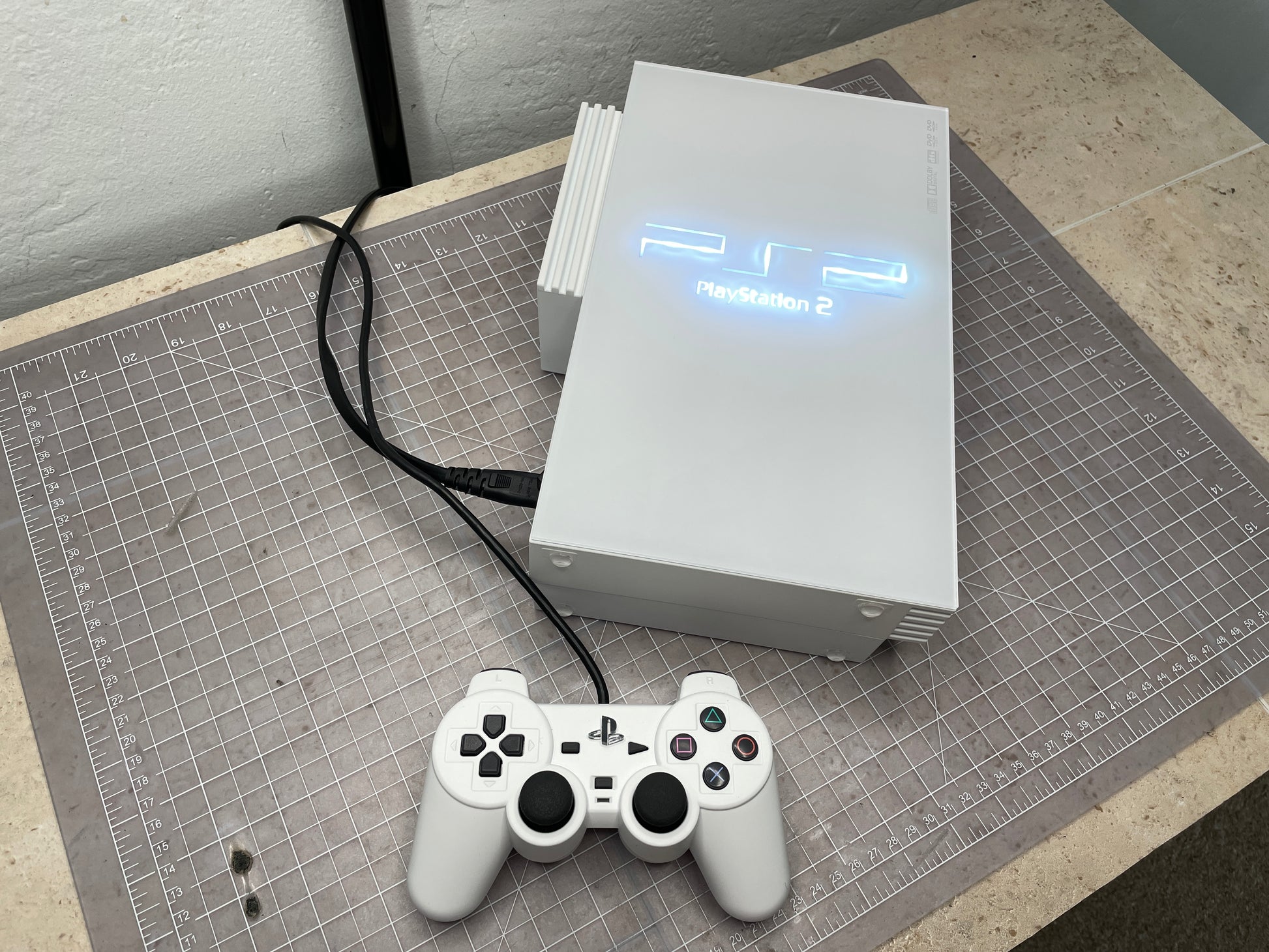 PS2 Fat - Customized - All White image 4