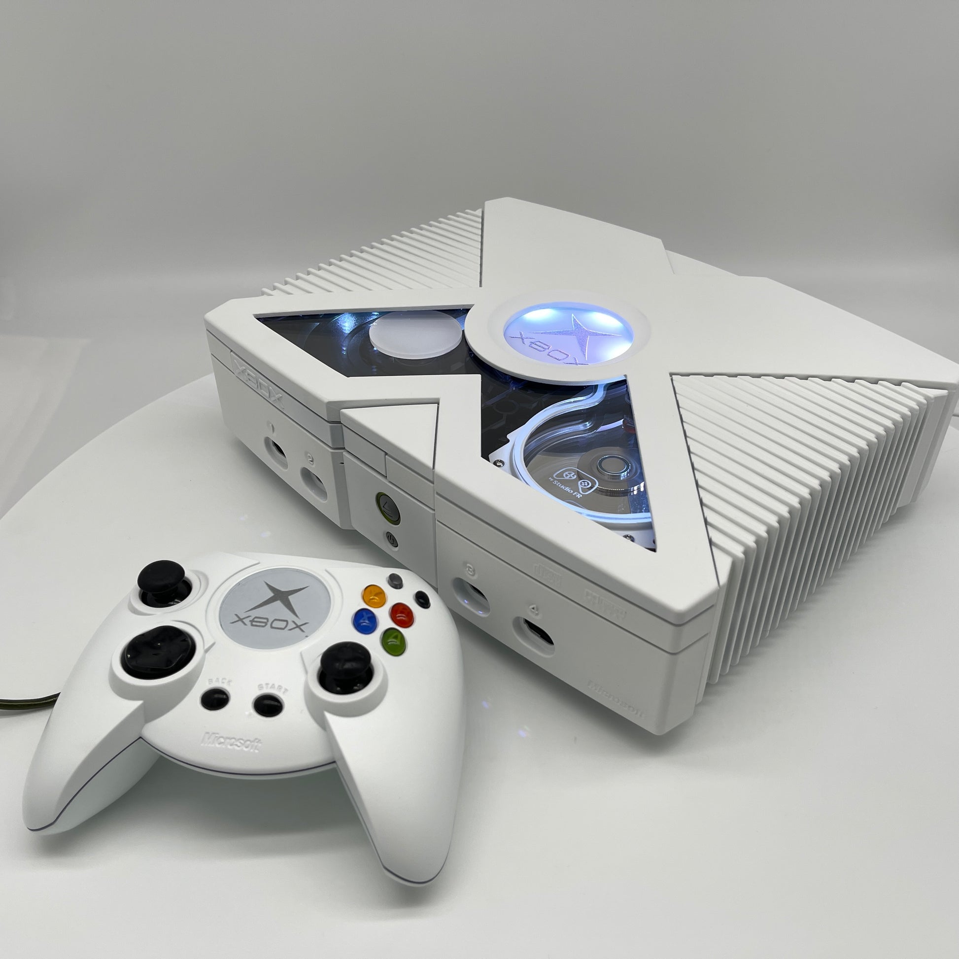 Xbox Original - Customized - Pure White - HDD Mod image 3