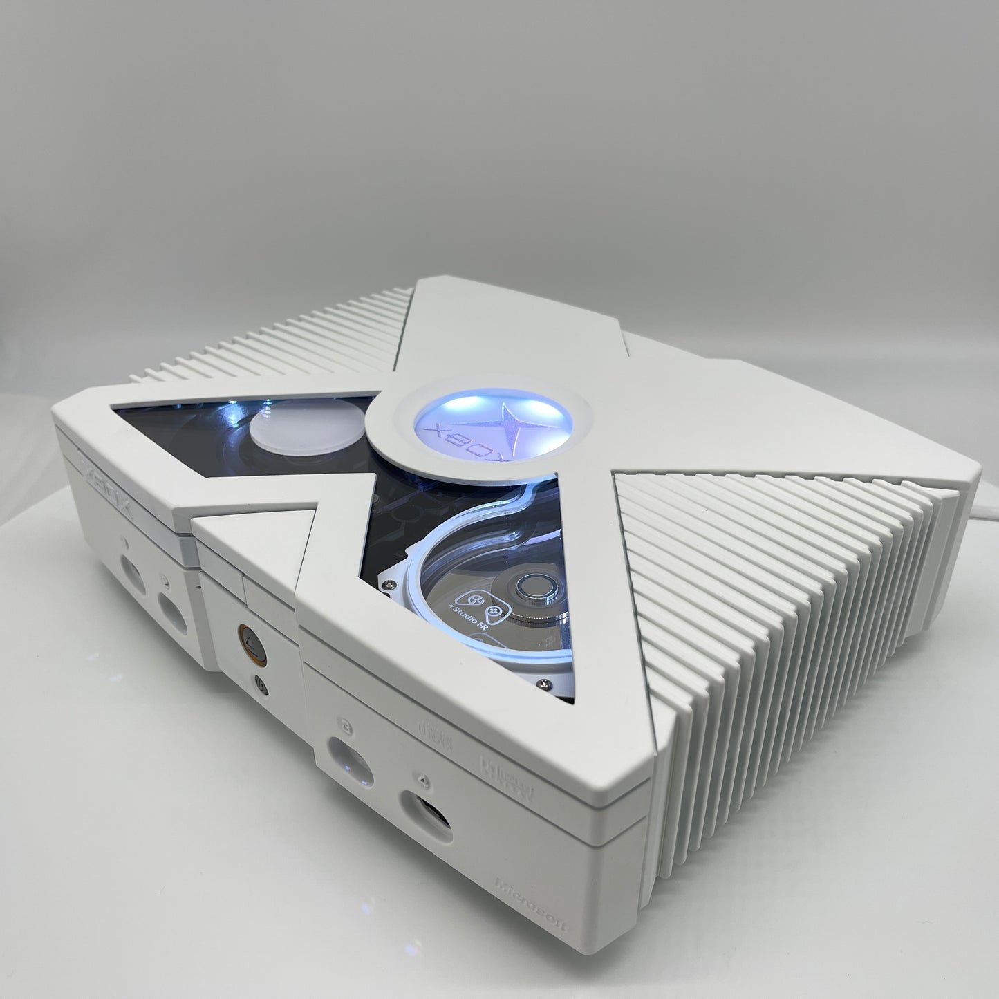 Xbox Original - Customized - Pure White - HDD Mod image 4