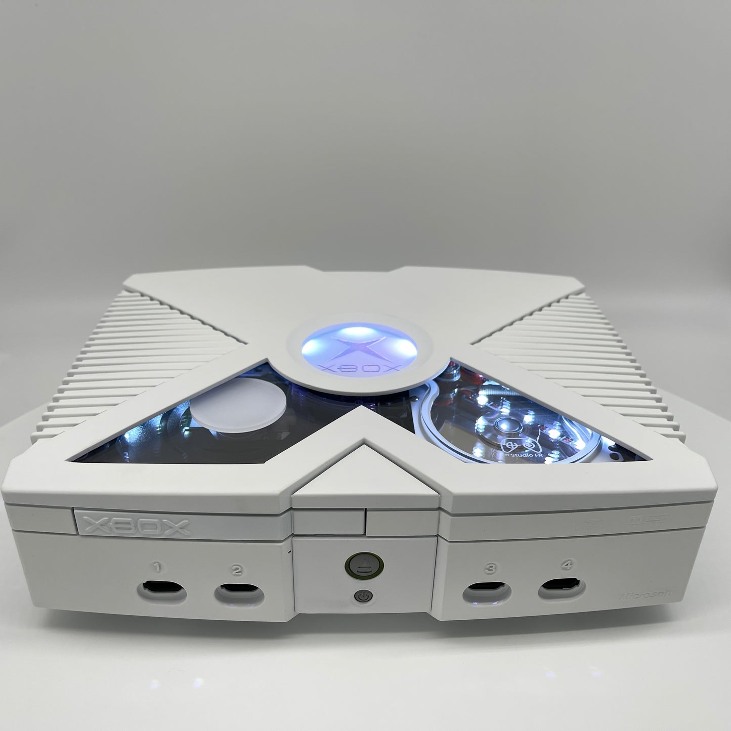 Xbox Original - Customized - Pure White - HDD Mod image 2