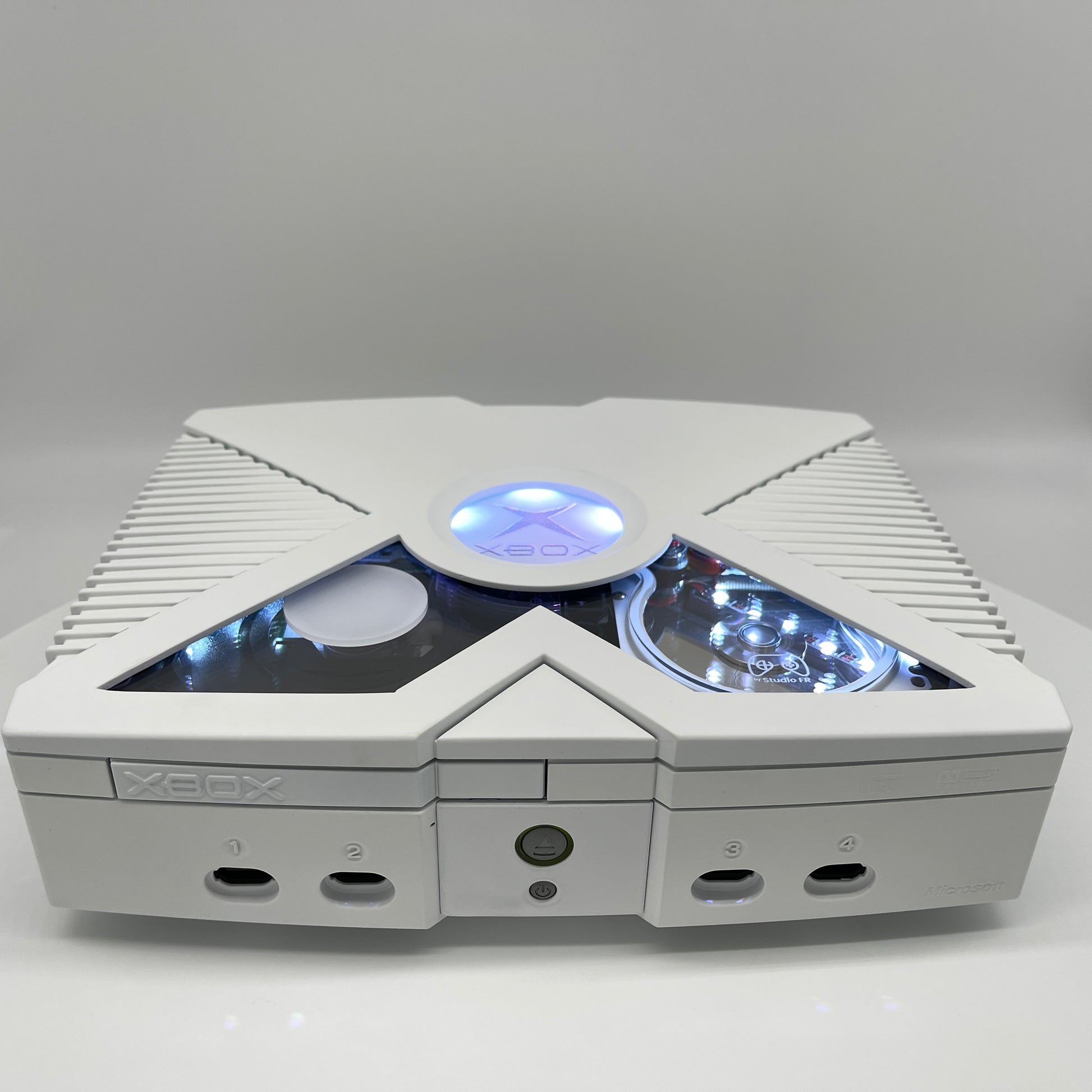 Xbox Original - Customized - Pure White - HDD Mod image 2